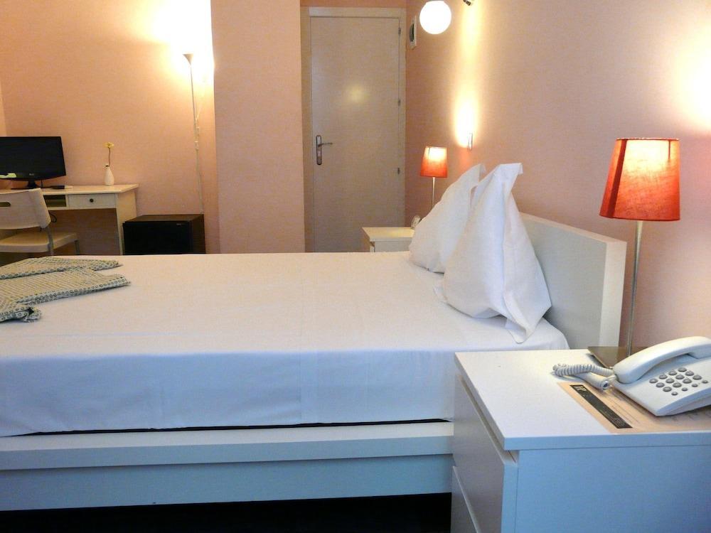 Guest house Goyal Pizarro