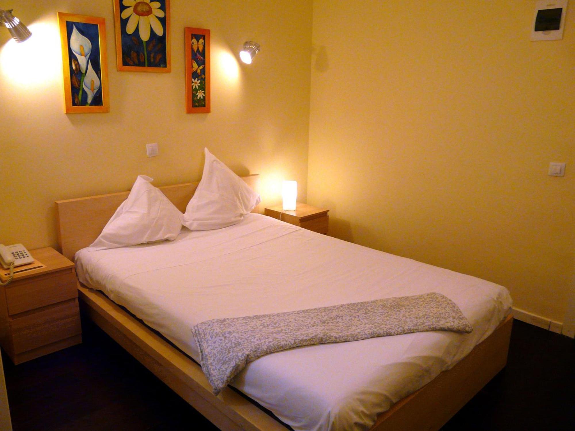Guest house Goyal Pizarro Madrid