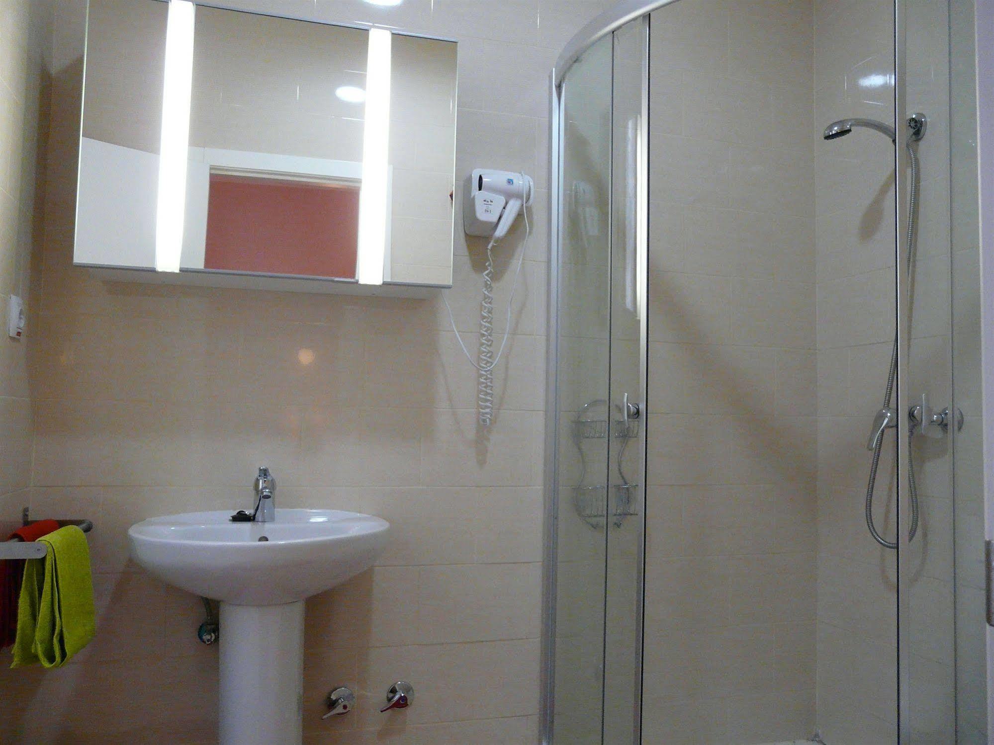 Goyal Pizarro Guest house 3*
