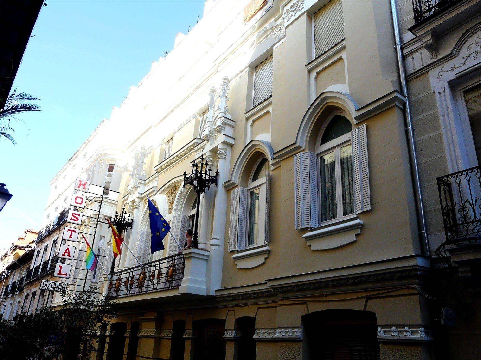 Guest house Goyal Pizarro Madrid